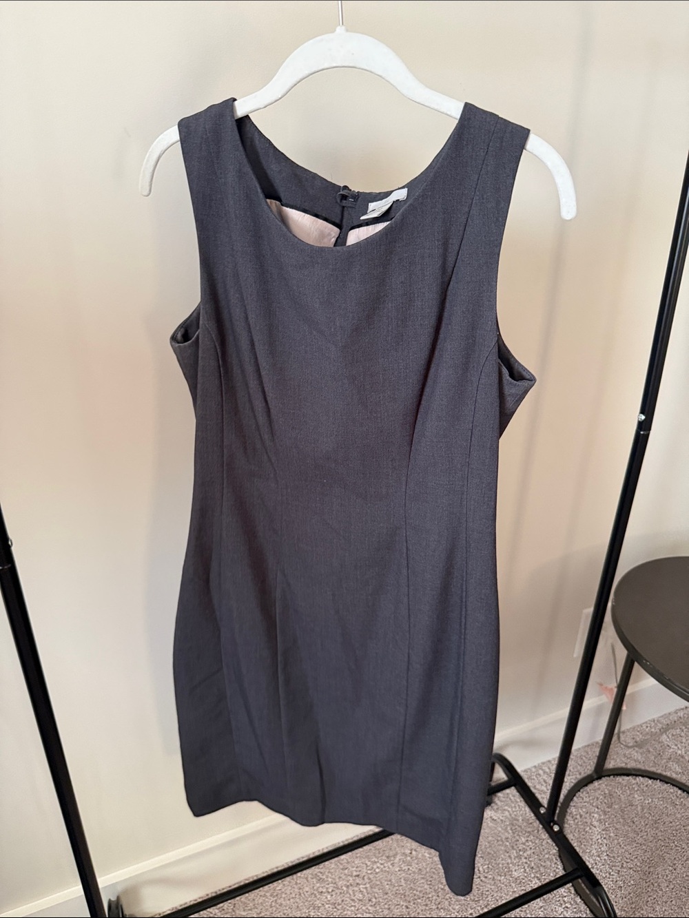 Classic Sleeveless Gray Shift Dress